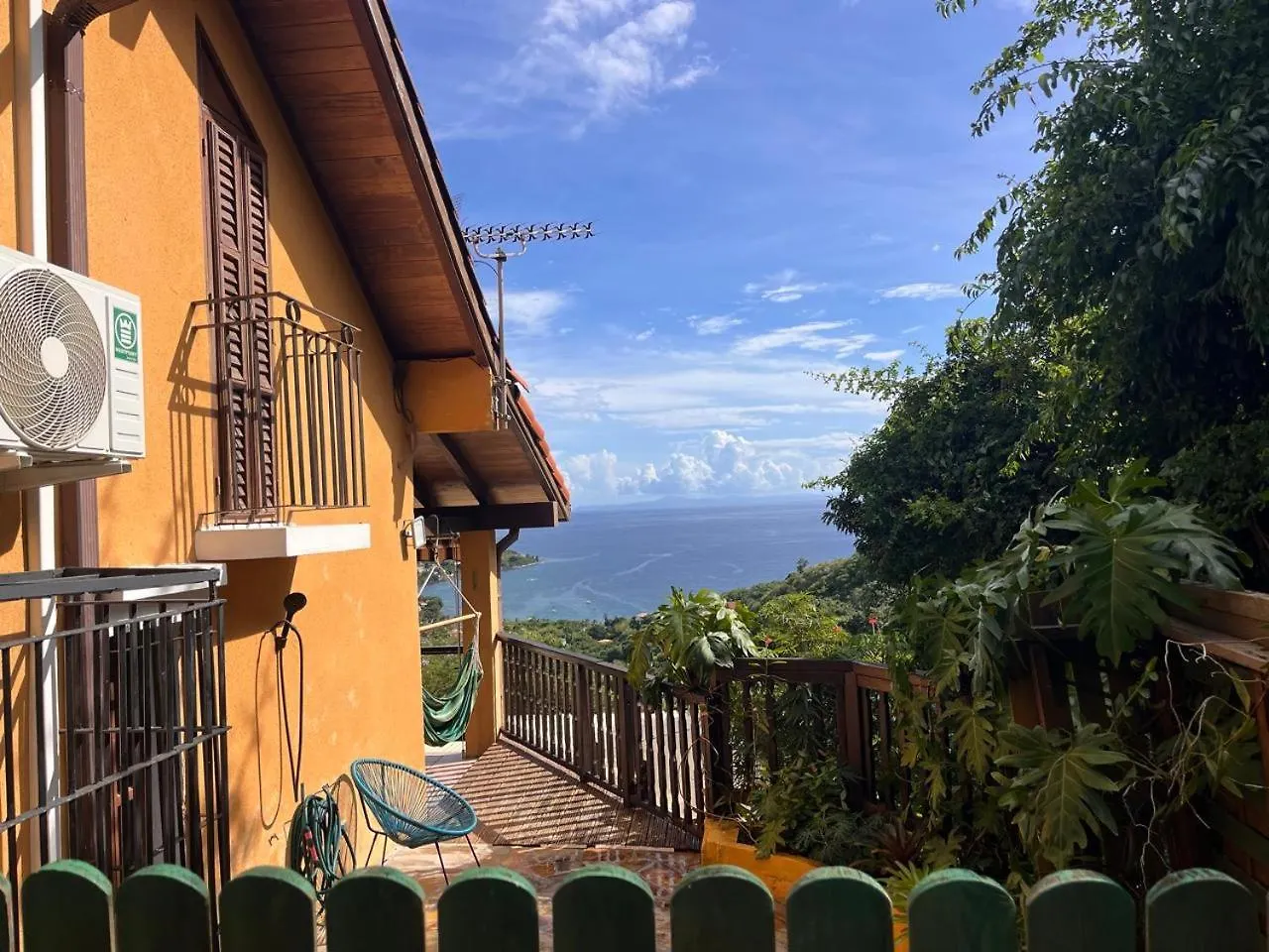 Appartement Tikis Mikis à Les Anses-d'Arlet 0*,  Martinique